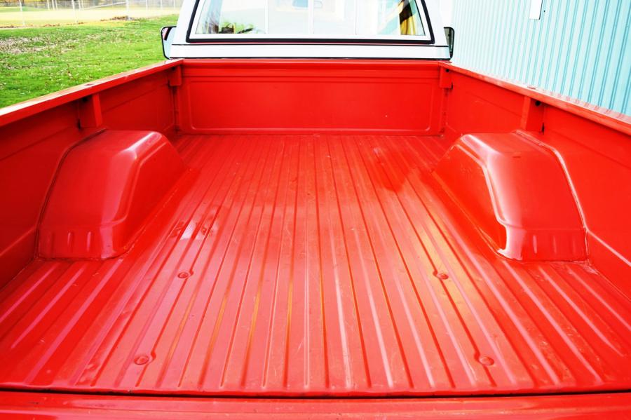 Багажник Chevrolet C10 Cheyenne Super 1974 года  (фото 80 из 365)
